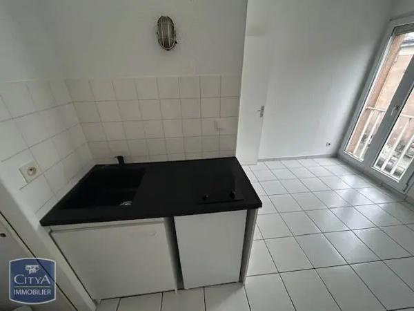 Appartement à louer 2 pièces 32m² Pamiers (09100)