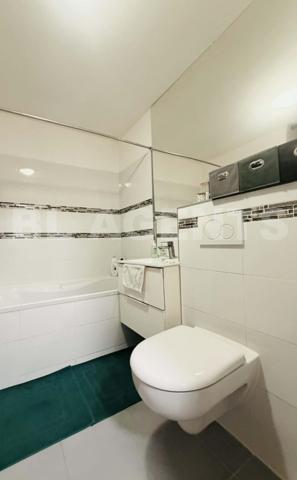 Jolie maison mitoyenne au cœur d’une résidence calme et sécurisée