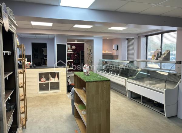 Local d'activités de 140 m²