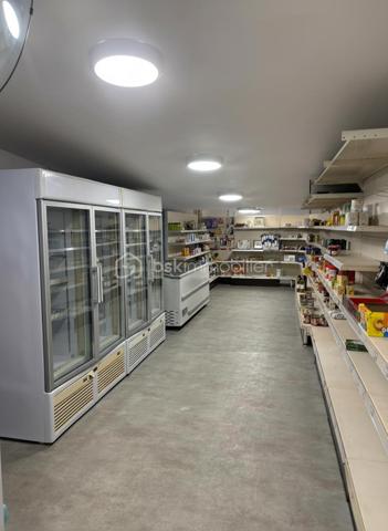 Local d'activités de 140 m²