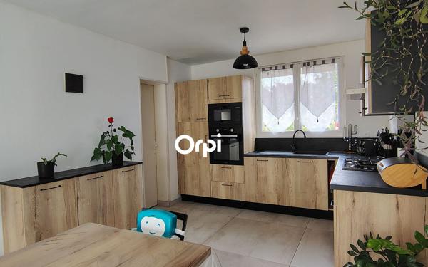 Maison à vendre    4 pièces •  Bourcefranc-le-Chapus