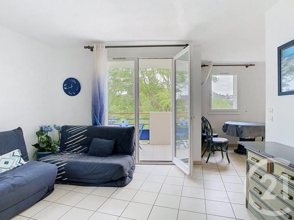 Appartement F2 Bis à vendre  3 pièces - 42,99 m 2   ARZON  - 56