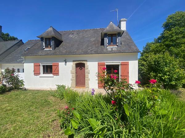 Concarneau maison de 100 m² dans  un environnement calme proche  écoles commerces et complexes sportifs