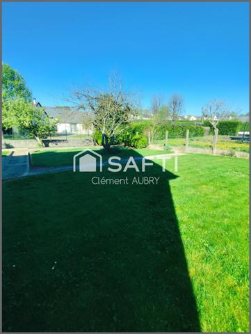 Charmant pavillon avec sous-sol complet sur beau terrain !