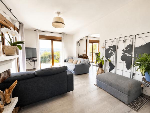 Maison
         7 pièces
        - 173 m² 299 000 € *
