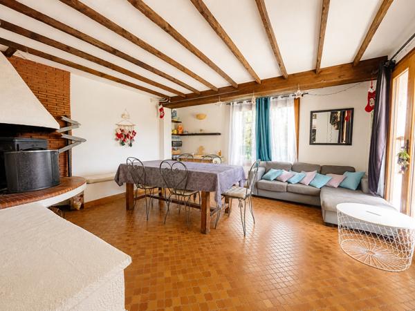 Maison
         7 pièces
        - 173 m² 299 000 € *