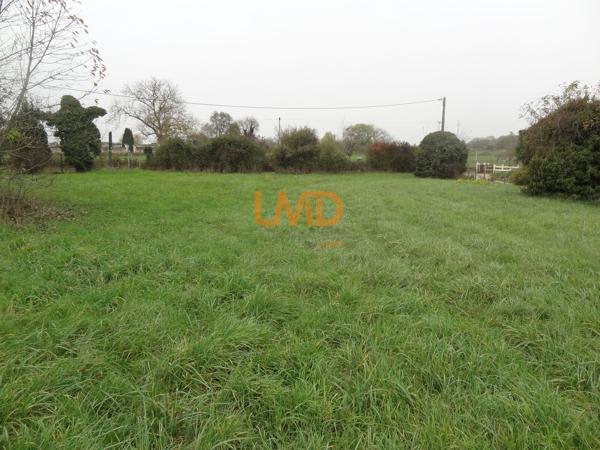 Terrain à batir 1827m2