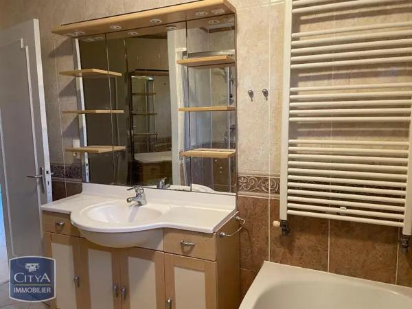 Maison à louer 4 pièces 85.76m²