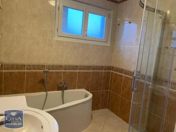 Maison à louer 4 pièces 85.76m²