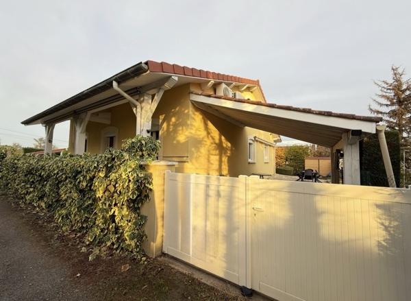 Veauche (42340) VEAUCHE : villa 200m2 avec piscine sécurisée sur 1280m2 de terrain clos et arboré