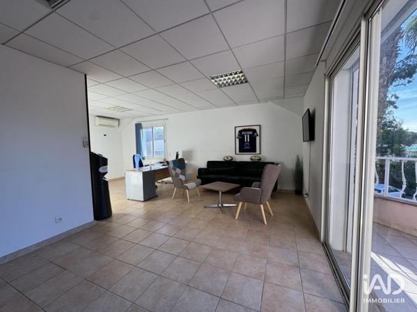 Location local d’activité 454 m² Carqueiranne