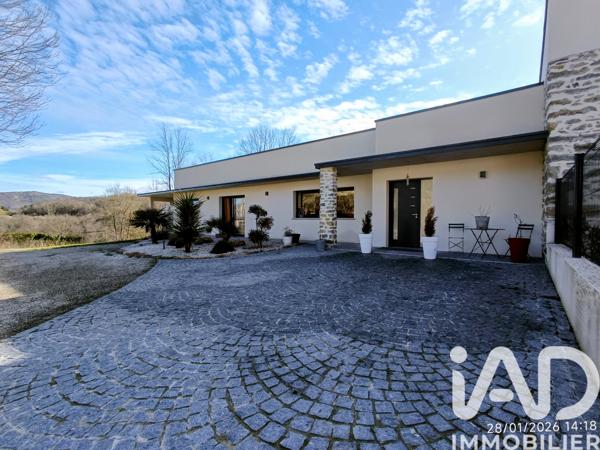 Maison à vendre 4 pièces 160 m² Crampagna