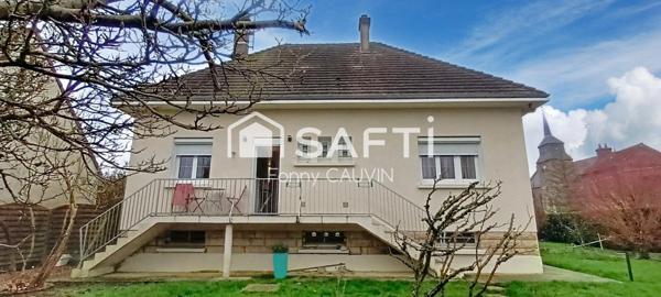 Idéale, 4 chambres, sous sol, garage double.