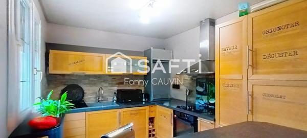 Idéale, 4 chambres, sous sol, garage double.