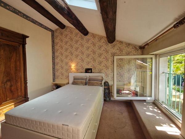 Mas provençal 9 pièces avec jardin proche de Saint Rémy de Provence