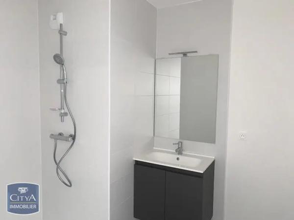 Appartement à louer 3 pièces 61.68m²