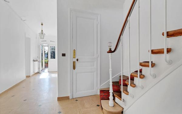 Maison à vendre    7 pièces • 286 m2 Crosne