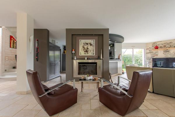 Maison contemporaine d’exception dans un écrin de verdure