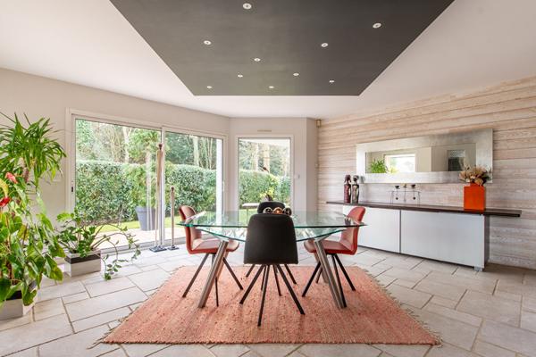 Maison contemporaine d’exception dans un écrin de verdure