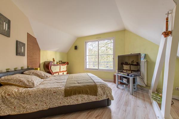 Maison contemporaine d’exception dans un écrin de verdure