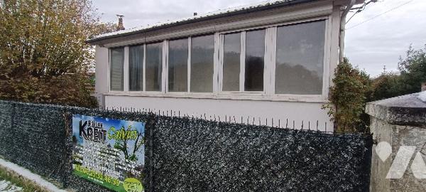 À vendre Souppes-sur-Loing maison à rénover de 4 pièces et +  avec terrain de 1461 m², dépendances.