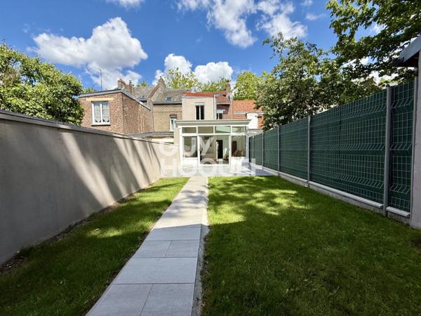 SAINT HONORÉ - MAISON EN TRÈS BON ÉTAT D'ENVIRON 125M² AVEC JARDIN ET DÉPENDANCE