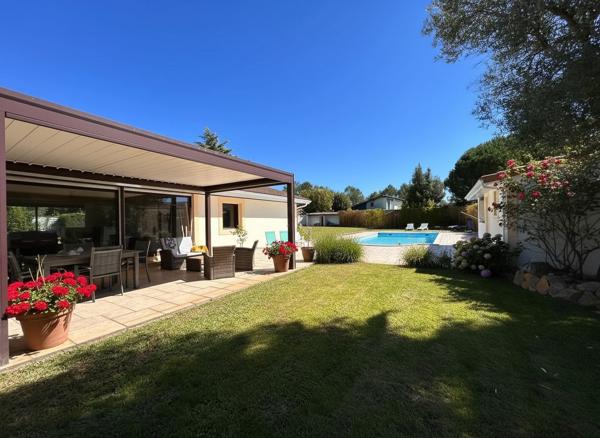 Maison Saint Medard En Jalles 6 pièce(s) 205.30 m2