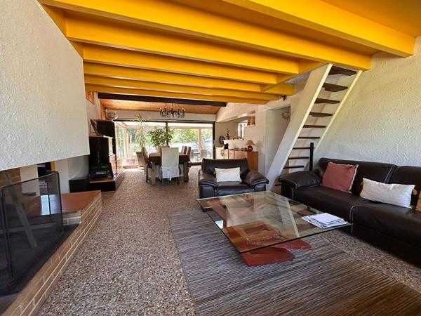 Maison Saint Medard En Jalles 6 pièce(s) 205.30 m2