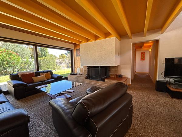 Maison Saint Medard En Jalles 6 pièce(s) 205.30 m2