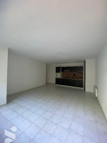 Nouveauté 
ÉTAP!LES
Appartement 62 m2  2 chambres + 2 places de parking couverte et non couverte