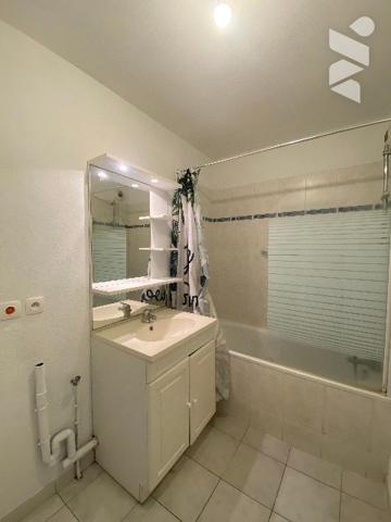 Nouveauté 
ÉTAP!LES
Appartement 62 m2  2 chambres + 2 places de parking couverte et non couverte