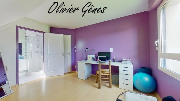 La Milesse (72650) Maison - 7 pièces - 155 m² - 5 chambres - Garage et jardin - La Milesse