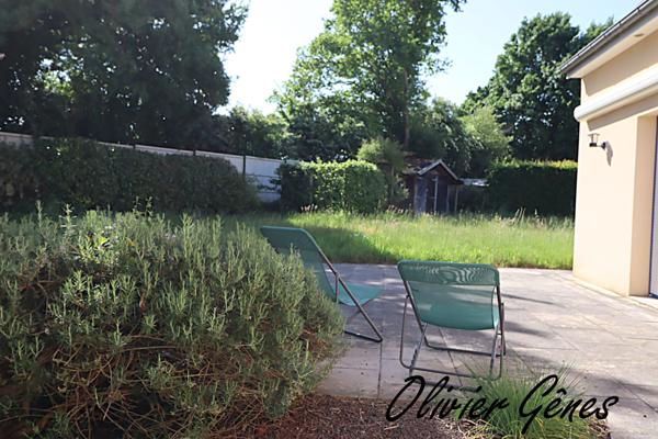 La Milesse (72650) Maison - 7 pièces - 155 m² - 5 chambres - Garage et jardin - La Milesse