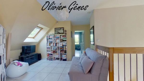 La Milesse (72650) Maison - 7 pièces - 155 m² - 5 chambres - Garage et jardin - La Milesse