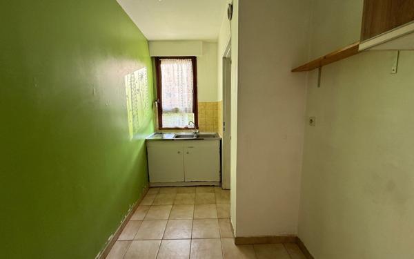 Appartement à vendre    2 pièces • 42 m2 Lyon 7
