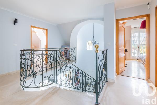 Maison à vendre 10 pièces 220 m² Draveil