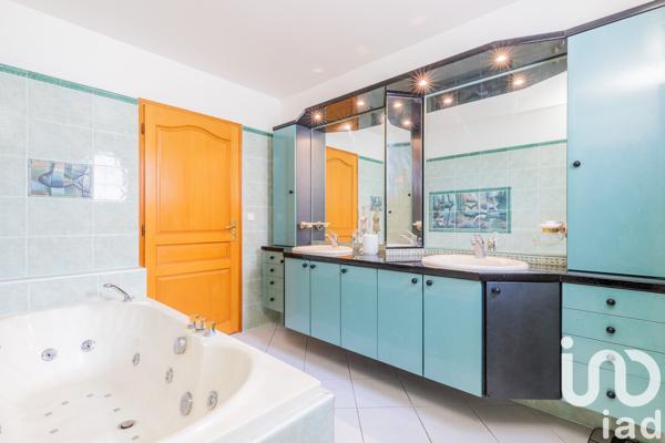 Maison à vendre 10 pièces 220 m² Draveil