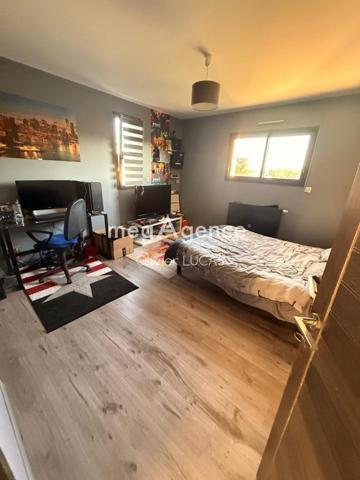 Maison à GLOS-SUR-RISLE, 27290 - 5 pièces 156m²