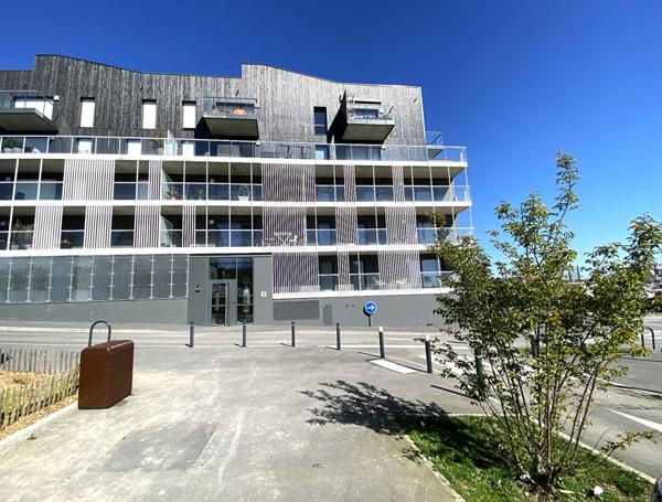 Appartement à vendre à Vannes 5 pièces ascenseur terrasse parking garage cave