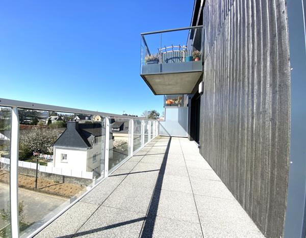Appartement à vendre à Vannes 5 pièces ascenseur terrasse parking garage cave