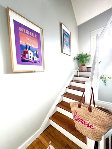 Superbe maison de ville au charme atypique type loft 190m2 5 chambres garage double piscine