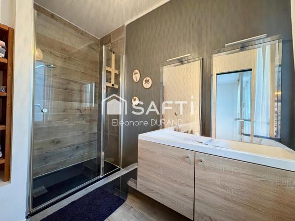 Superbe maison de ville au charme atypique type loft 190m2 5 chambres garage double piscine