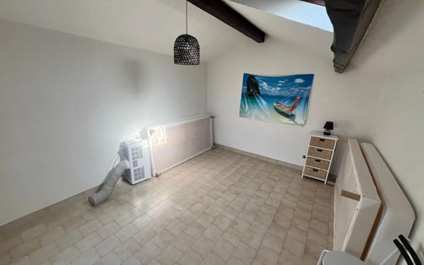 Appartement à vendre    3 pièces •  Les Vans