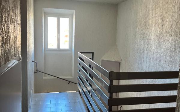 Appartement à vendre    3 pièces •  Les Vans