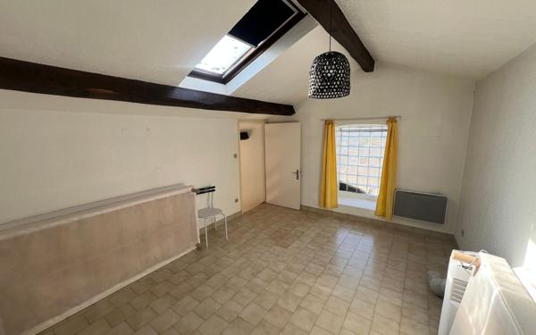 Appartement à vendre    3 pièces •  Les Vans