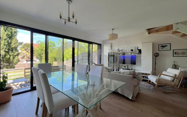 Maison à vendre    5 pièces •  Noiseau