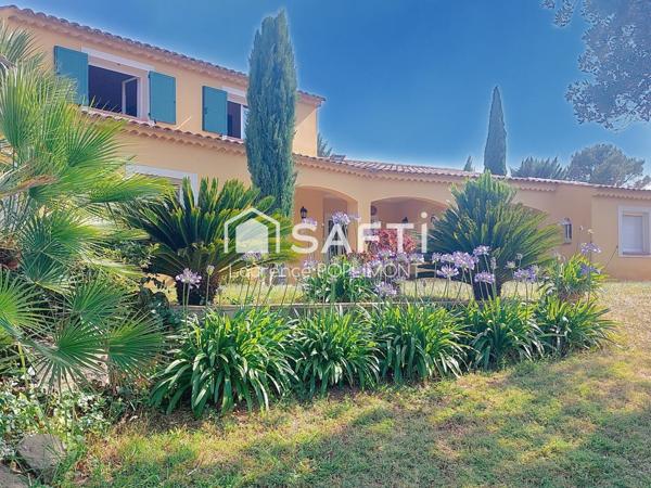 Propriété d’exception avec vue sur le Mont Vinaigre – Prestations haut de gamme, espace, sécurité et autonomie énergétique.