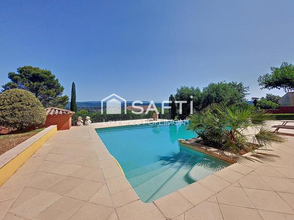 Propriété d’exception avec vue sur le Mont Vinaigre – Prestations haut de gamme, espace, sécurité et autonomie énergétique.