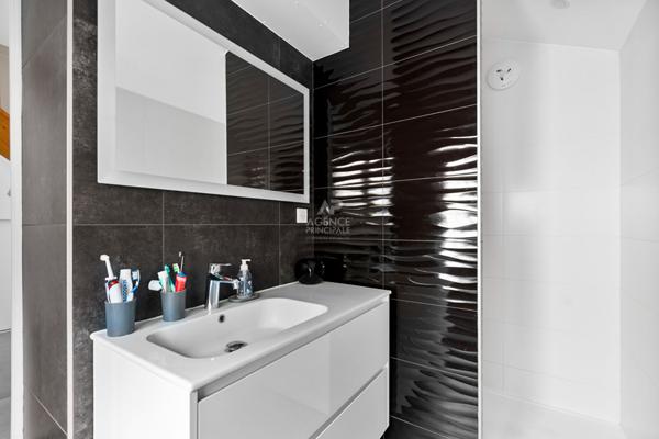 Maison Saint Germain En Laye 4 pièce(s) 112.81 m2 €717 000 ** - Référence 17210