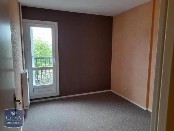 Appartement à louer 3 pièces 67.12m² Angoulême (16000)